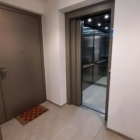 Appartement Modern Flat Direct To The Lake, Up To 8 Persons *
