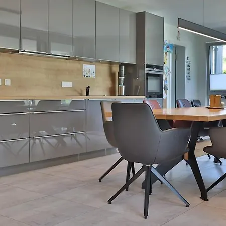 Modern Flat Direct To The Lake, Up To 8 Persons Lejlighed Herrsching am Ammersee